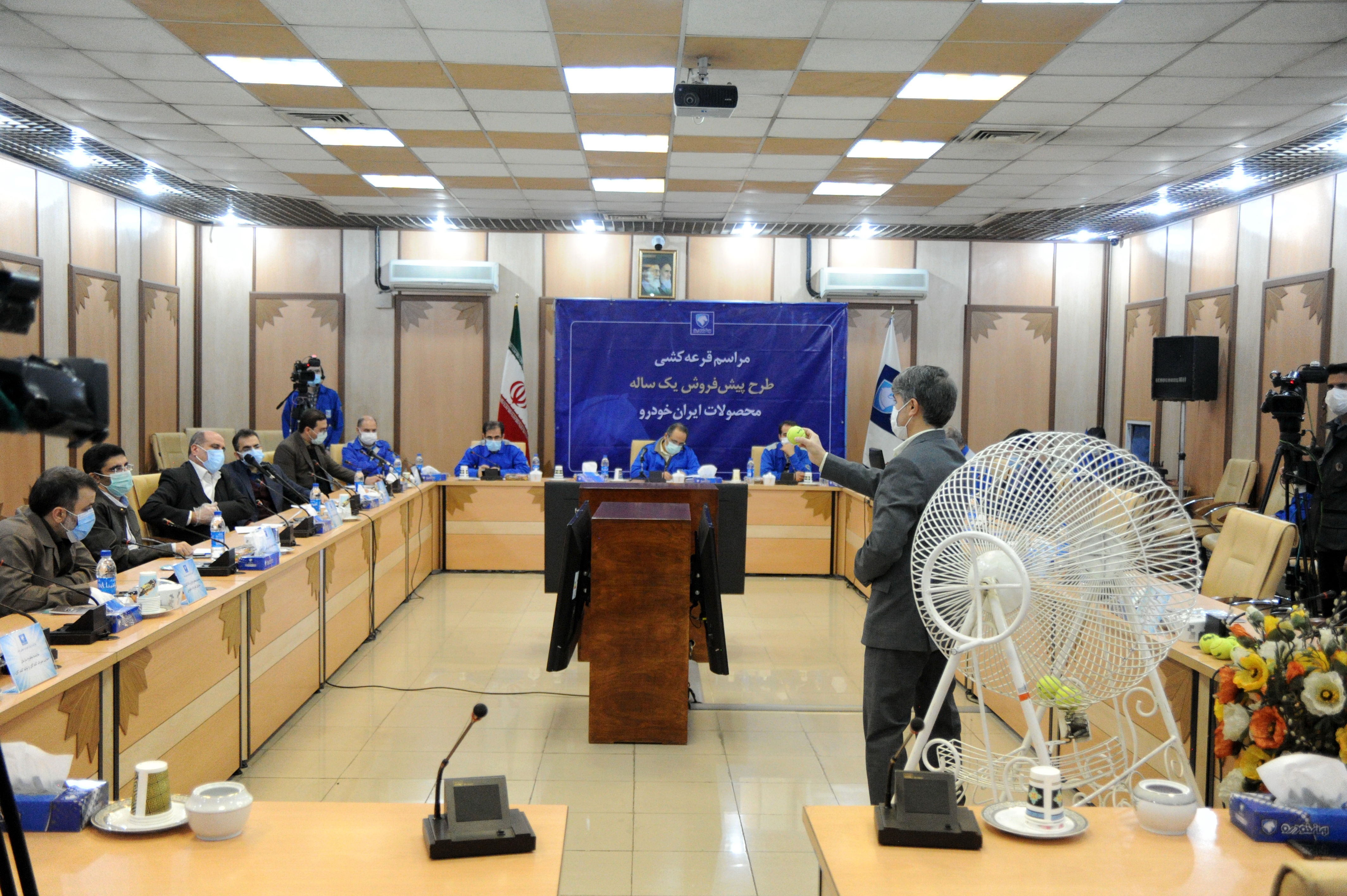 مشتریان طرح پیش فروش ایران خودرو مشخص شدند