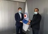 امضای تفاهم نامه همکاری بیمه آرمان و بیمیکا