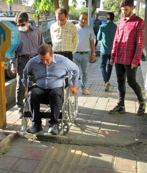 6هزار قدم با ویلچر

