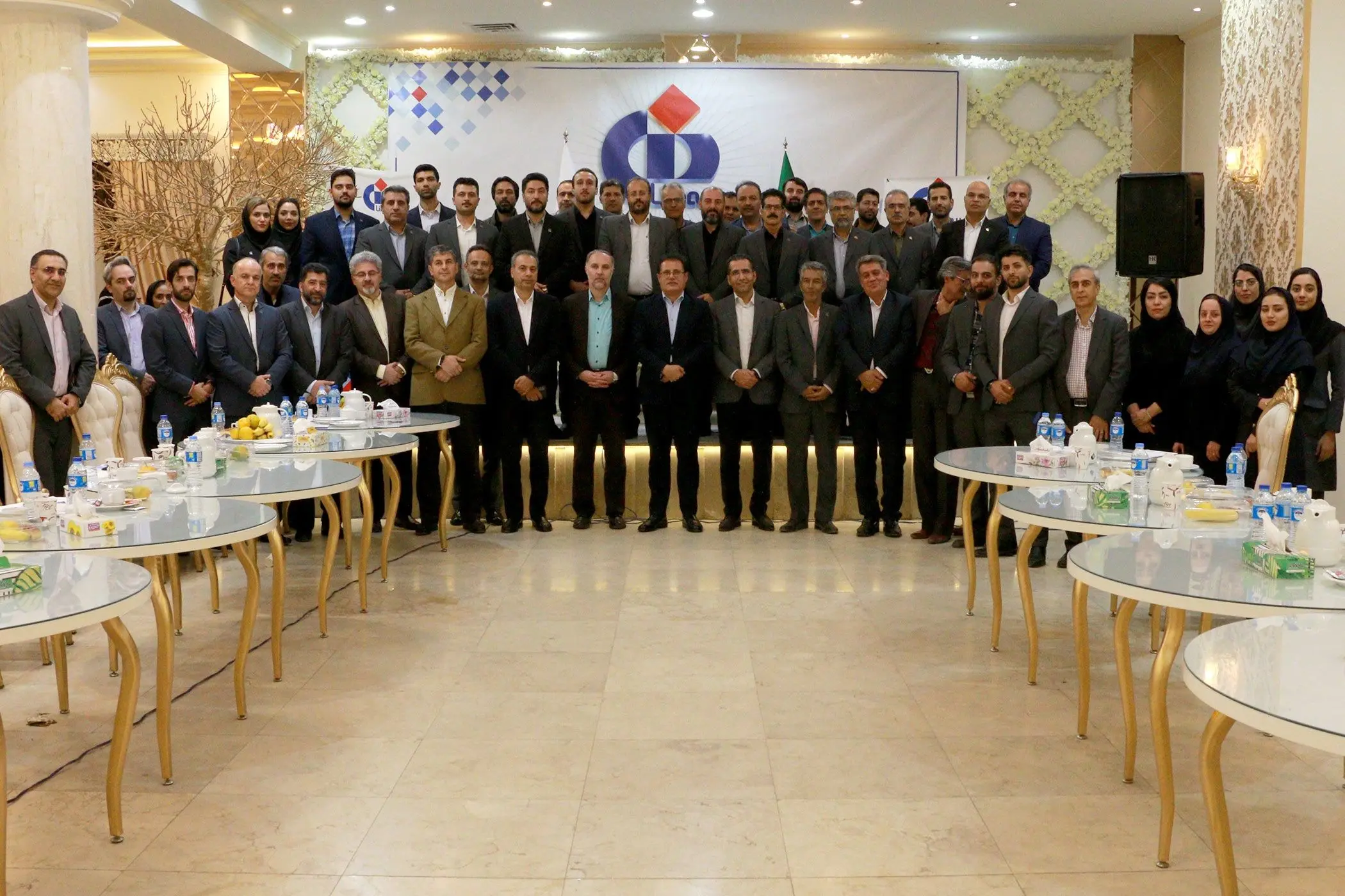 نمایندگان بیمه دانا از عملکرد سال ۱۴۰۲ سود مشارکت دریافت خواهند کرد

