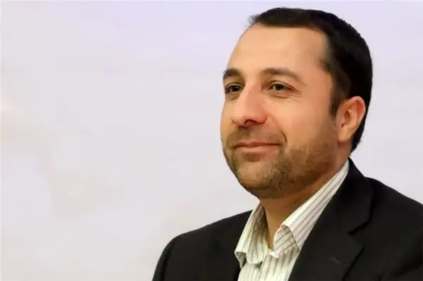 کارمزد خدمات بانکی باید اصلاح شود/بهترین فرصت برای واگذاری اموال