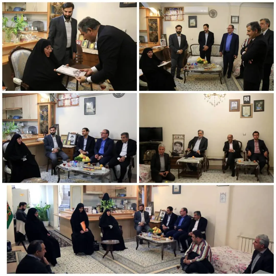 دیدار شهردار منطقه ۱۲ با مادر شهید دانش آموز محمد مهدی دهقانی

