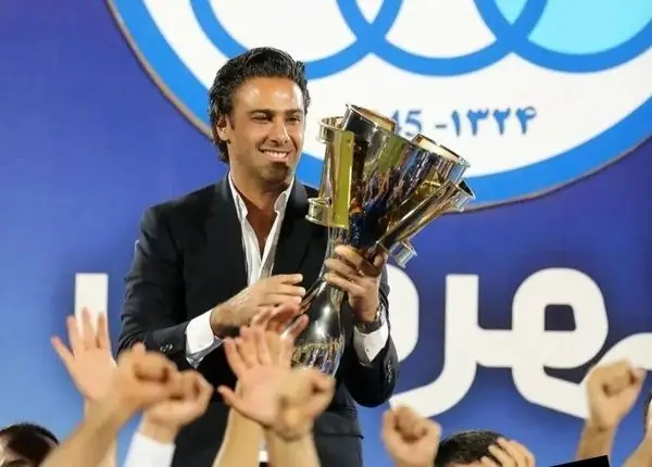 فرهاد مجیدی از استقلال جدا شد