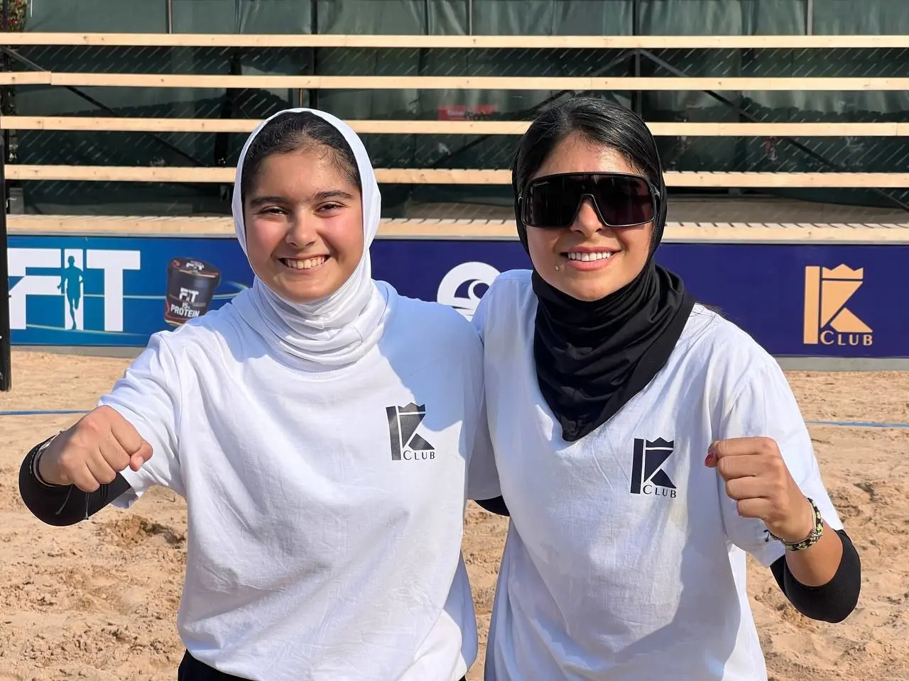 قهرمانی فرحبدنیا و حیدری در رقابت‌های تنیس ساحلی جام‌ خلیج فارس