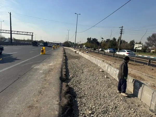 غرب به شرق بزرگراه آزادگان با اجرای بیش از 1500 متر طول جدول ایمن می شود

