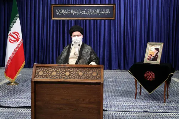 اقتصاد کشور نباید به تحولات خارجی پیوند بخورد