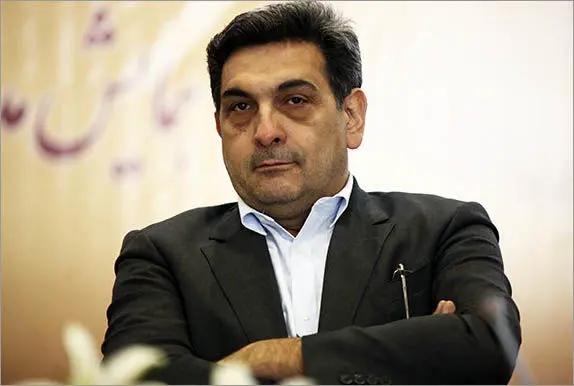 شهردار تهران در حال بازی با کودکان کارتن‌خواب+عکس