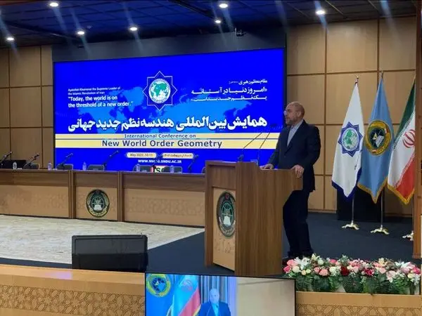 قالیباف: ایران هرگز منزوی نمی‌شود

