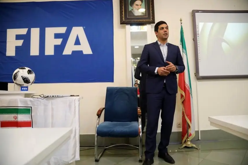 با کمک یکدیگر باید مشکلات داوری را به حداقل برسانیم