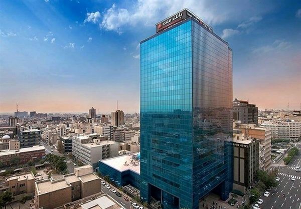 شناسایی حدود 158 هزار میلیارد ریال درآمد خالص تسعیر ارز در بانک ملت

