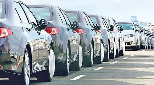 کاهش ۷ میلیون تومانی قیمت خودروهای داخلی در بازار
