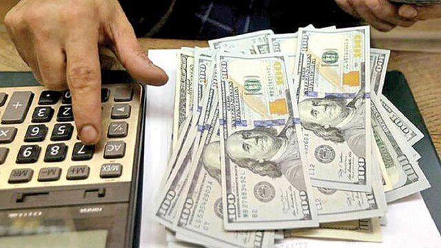 مداخله بانک مرکزی، هیجانات ارزی را کاهش داد