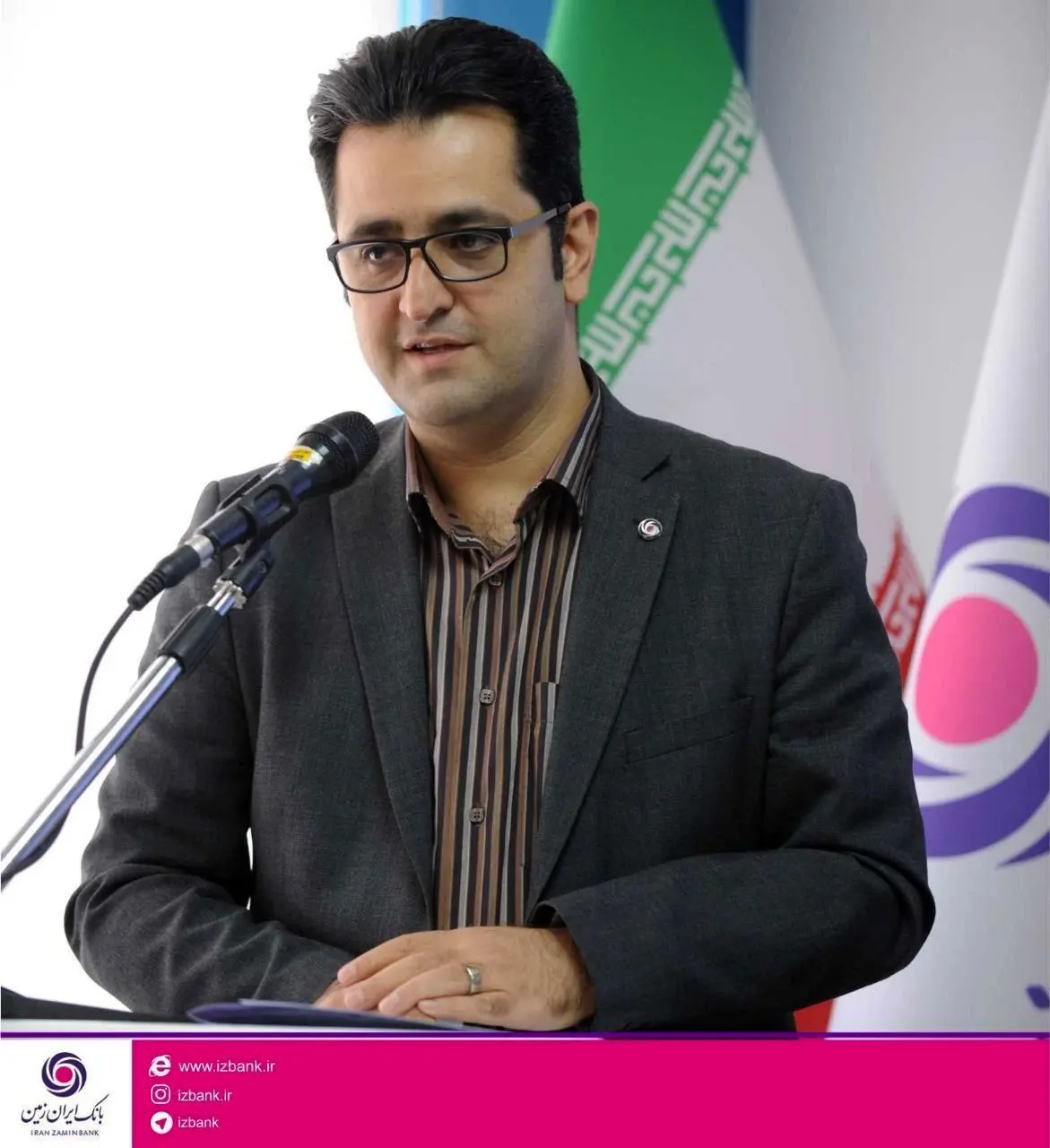 حضور مدیر امور روابط عمومی بانک ایران زمین در مرکز تماس

