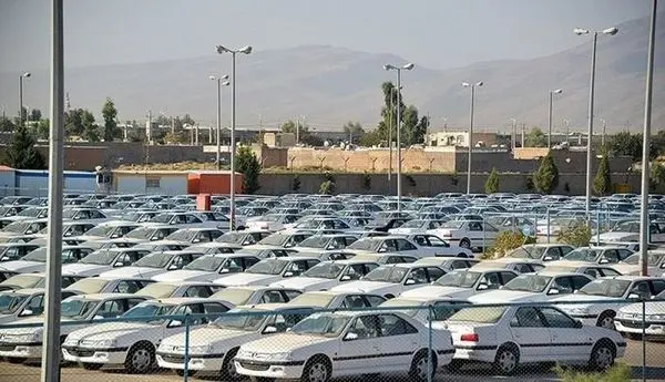 پیش بینی وضعیت بازار خودرو در هفته جاری/ چرا پرشیا ناگهان گران شد؟