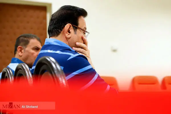 حسین هدایتی در دادگاه+ عکس