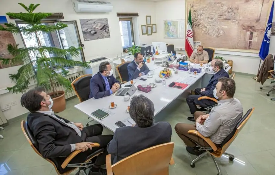دیدار مدیران راه آهن جمهوری اسلامی ایران  با مدیر مجتمع معدنی چادرملو 

