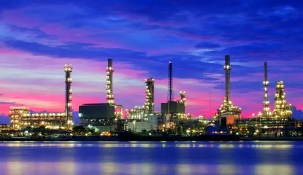 قیمت پایه محصولات پتروشیمی اعلام شد+جدول