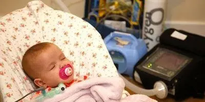 این دختر اگر بخوابد میمیرد!+عکس