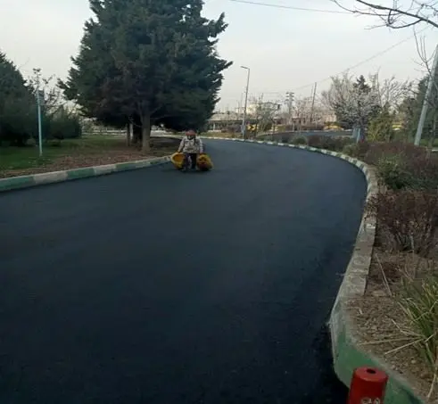 یازده کیلومتر مربع تراش و روکش آسفالت در منطقه ۱۳

