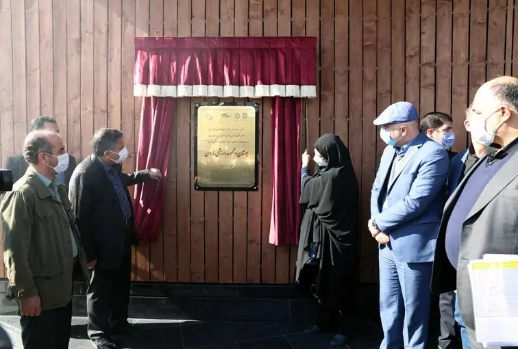 بوستان و مجموعه ورزشی "نارون" در منطقه 18 افتتاح شد

