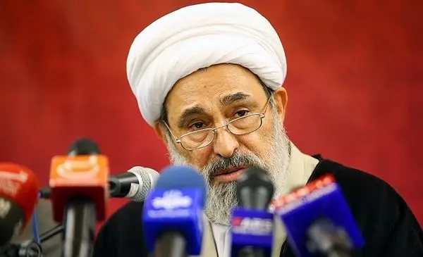 مسجد پایگاه شکل گیری جامعه و نظام اسلامی