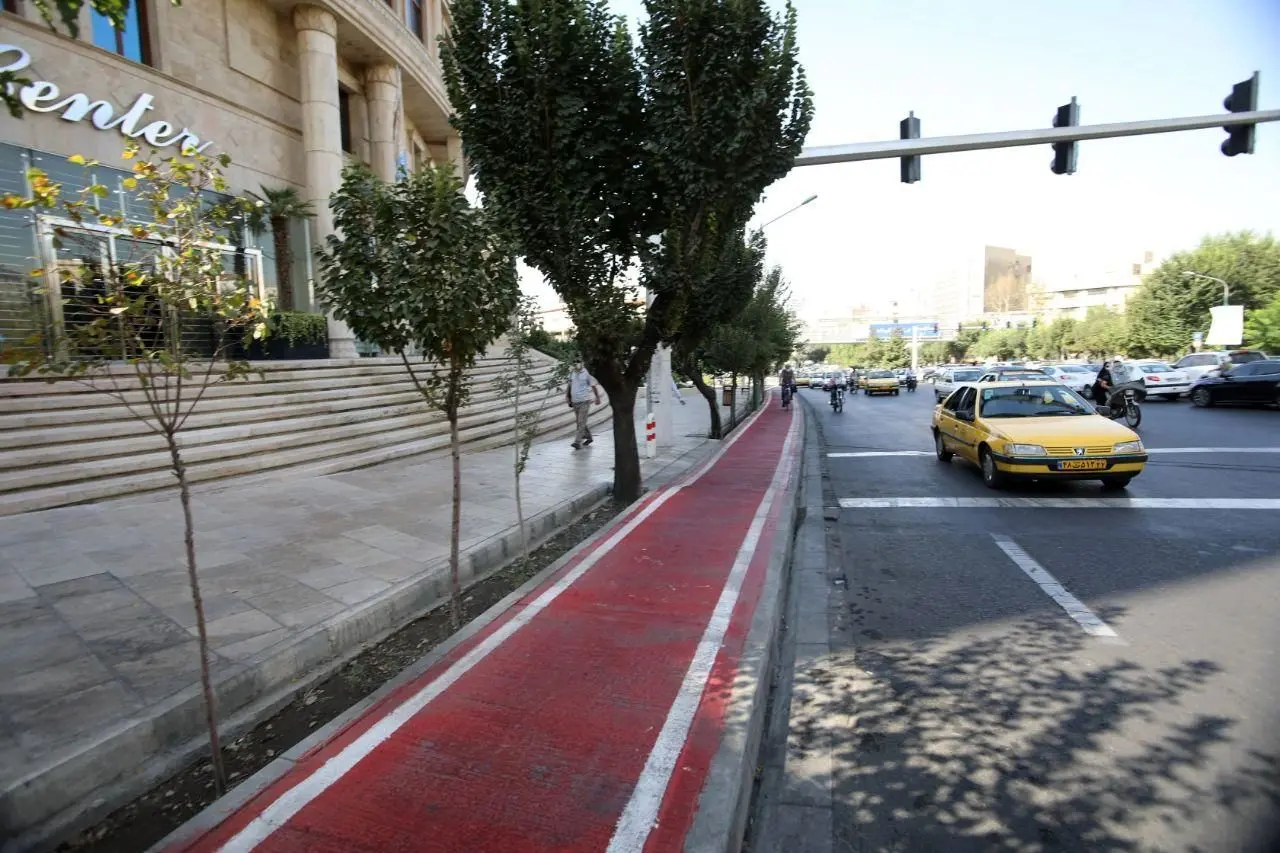 طول معابر تحت اجرای طرح بهسازی پیاده روها به 149 کیلومتر رسید

