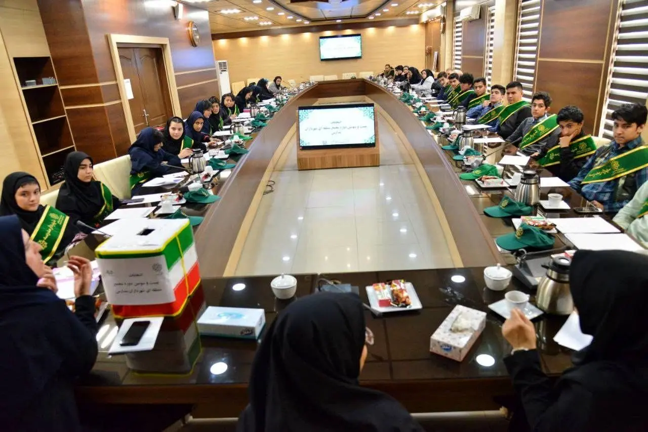 انتخابات مجمع عمومی شهرداران مدارس شمال تهران برگزار شد

