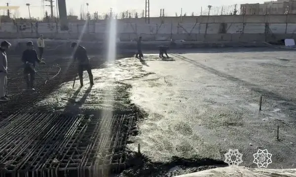 تکمیل عرشه زیرگذر تقاطع بزرگراه شهید حکیم و بلوار تعاون
