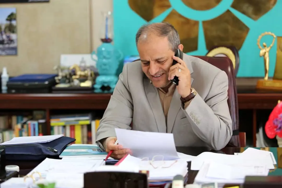 همکاران شعب نقش مهمی در موفقیت بانک توسعه تعاون بر عهده دارند


