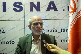 شهردار تهران باید مقاومت داشته باشد