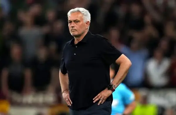 ژوزه مورینیو از رم اخراج شد