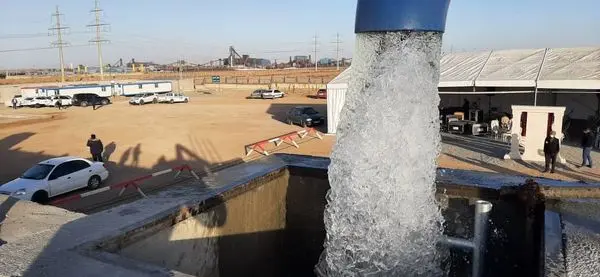 پخش مستقیم مراسم افتتاح پروژه شیرین سازی و انتقال آب خلیج فارس به مجتمع صنعتی چادرملو، با حضور ویدئو کنفرانسی رئیس جمهور