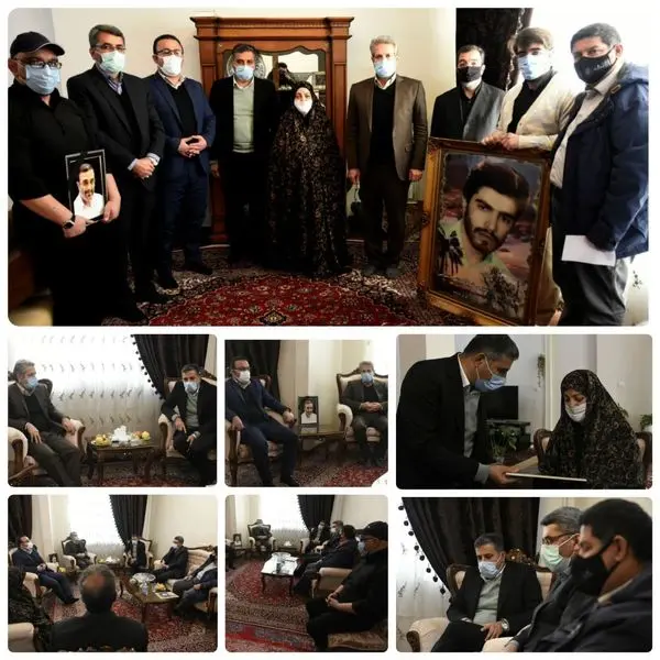 دیدار شهرداران مناطق ۱۴ و ۱۵ با مادر شهید احترامی

