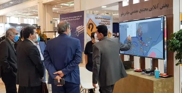 پخش زنده عملیات معدنکاران مجتمع معدنی چادرملو در نمایشگاه ماینکس تهران.
