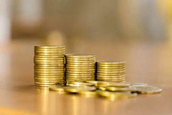 روند کاهشی قیمت طلا و سکه