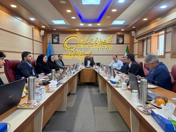 جلسه هم‌اندیشی روسای روابط عمومی شرکت‌های تابعه گروه صنایع پتروشیمی خلیج فارس در ماهشهر

