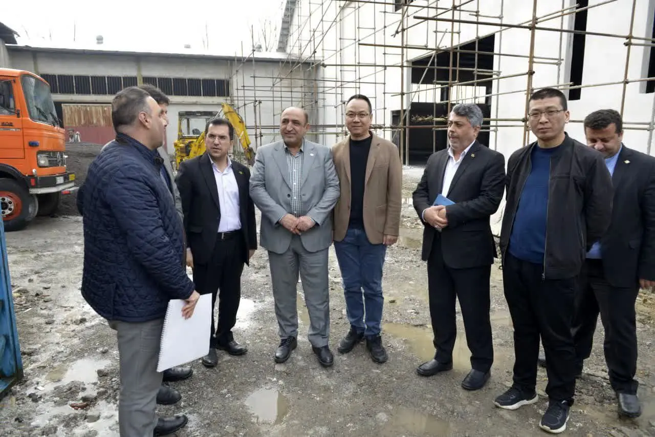 مدیرعامل و رئیس هیات مدیره منطقه آزاد انزلی از واحدهای سرمایه گذاری خارجی جدید جذب شده بازدید کرد

