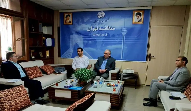 جلسه معاون تجاری مخابرات تهران با بیمه سینا