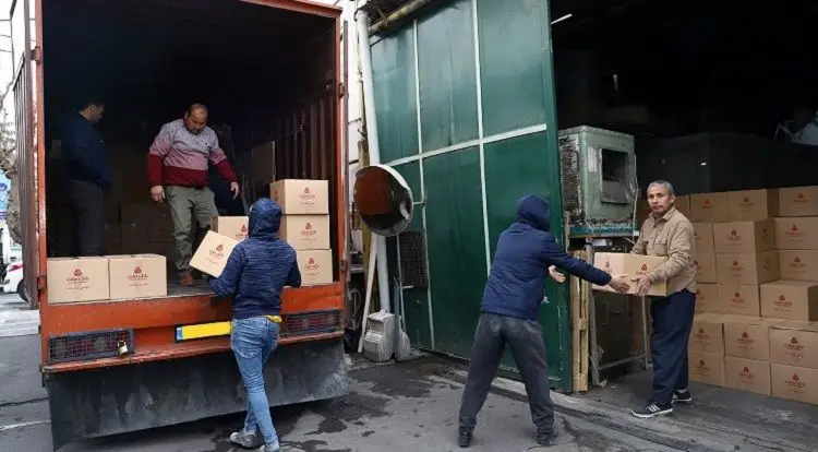 اهدای 2 هزار سبد معیشتی به نیازمندان توسط بانک ملت

