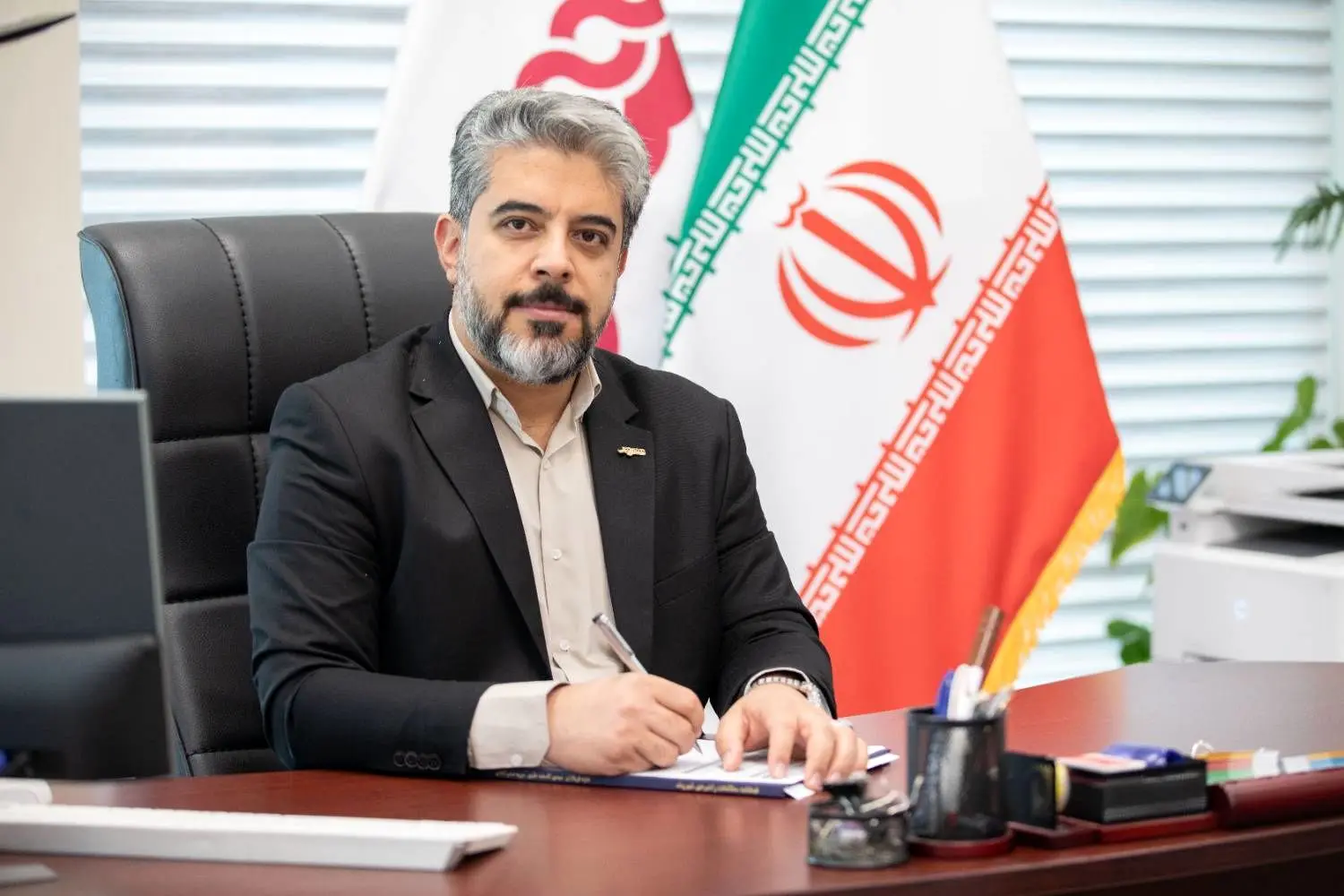 پیام تبریک مدیرعامل فروشگاه‌های زنجیره‌ای شهروند به مناسبت روز پرستار


