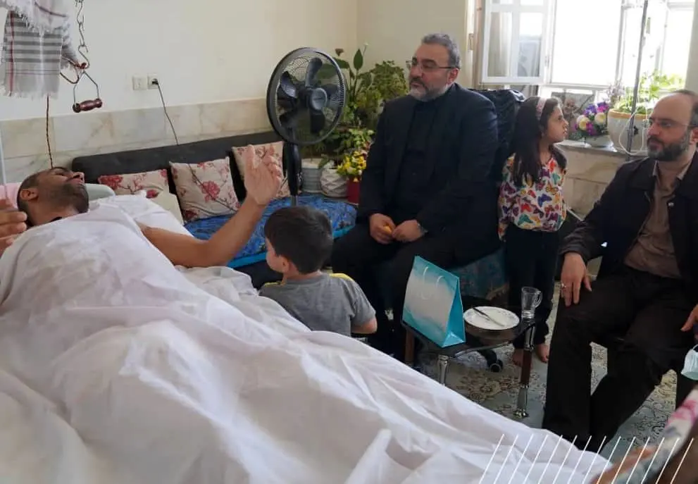 همه ما مدیون ایثارگری جانبازان و خانواده شهدا هستیم

