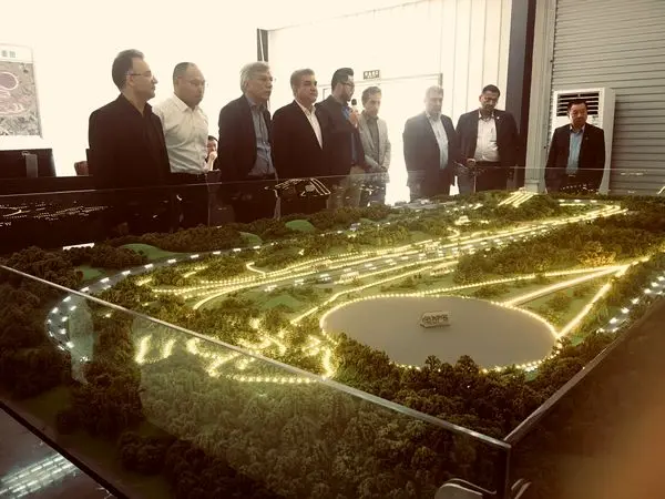 بازدید مدیرعامل گروه سایپا از مرکز تست چانگان