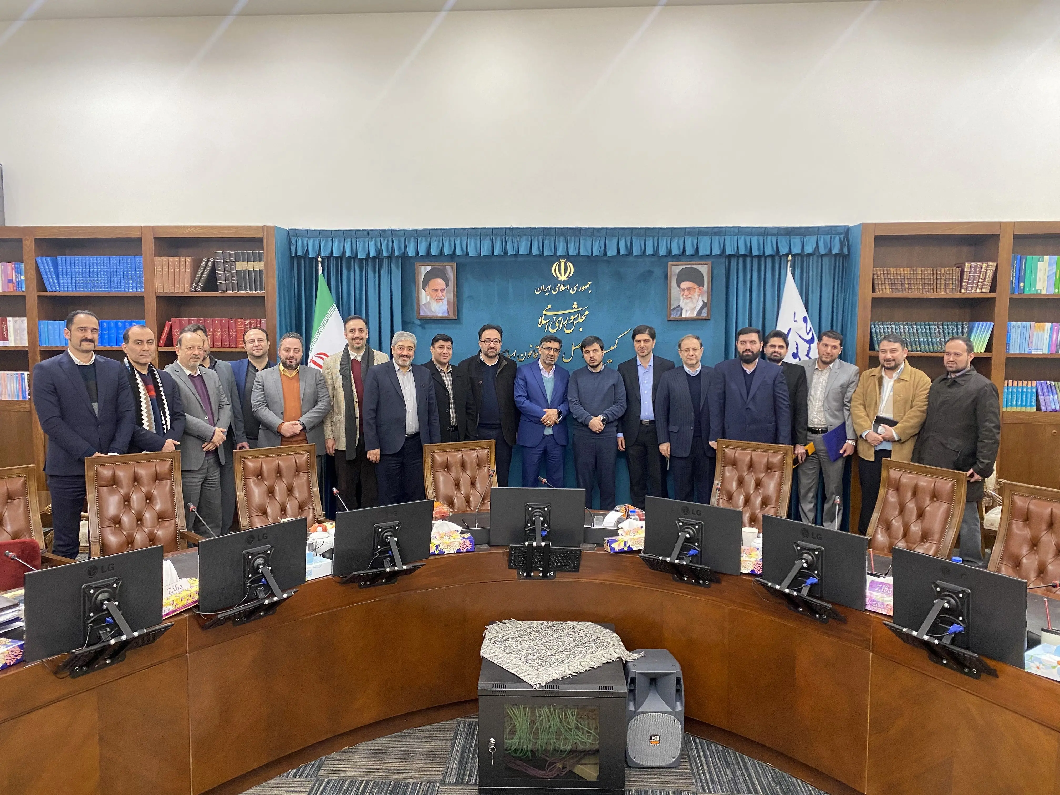 صنف بهترین رگولاتور در حوزه اقتصاد دیجیتال است