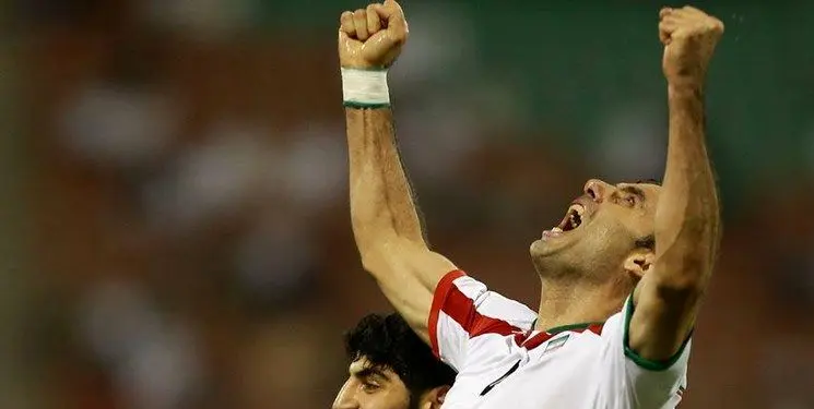 سازمان لیگ از کاپیتان پرسپولیس تجلیل می کند