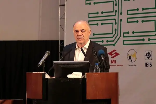 تغییر آرایش در بخش برق کشور ضروری است