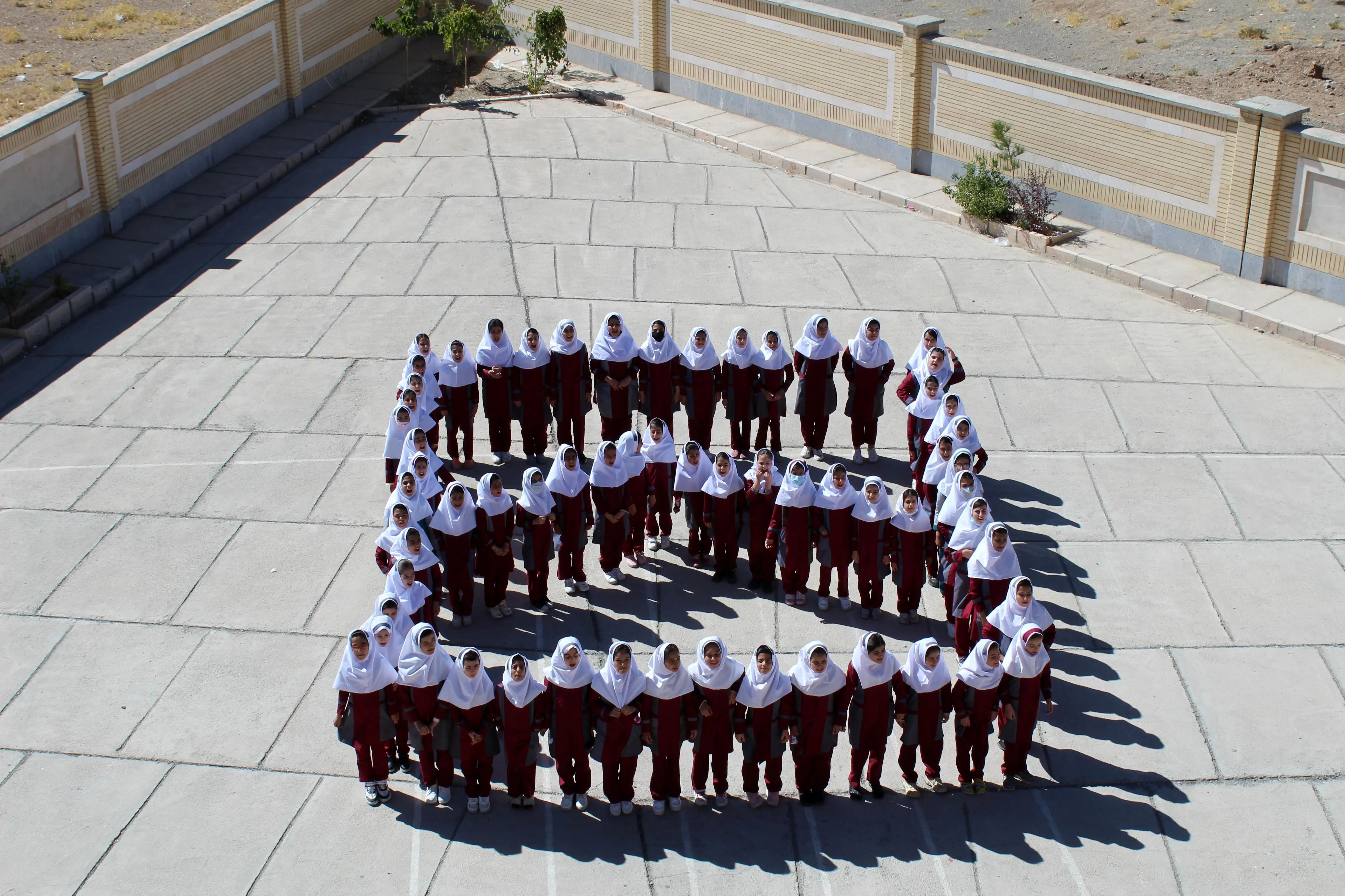 افتتاح سه مدرسه شهدای بانک مسکن در مهرماه

