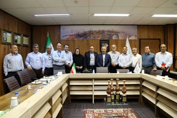 دیدار افتخار آفرینان المپیاد ورزشی جانبازان وزارت نفت با مدیرعامل پتروشیمی بندرامام

