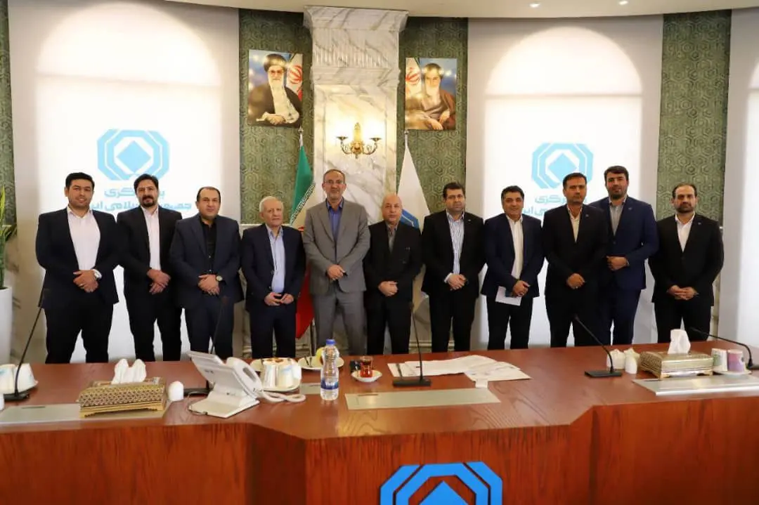 دیدار هیات مدیره و معاونان بیمه آسماری با رئیس کل و هیات عامل بیمه مرکزی


