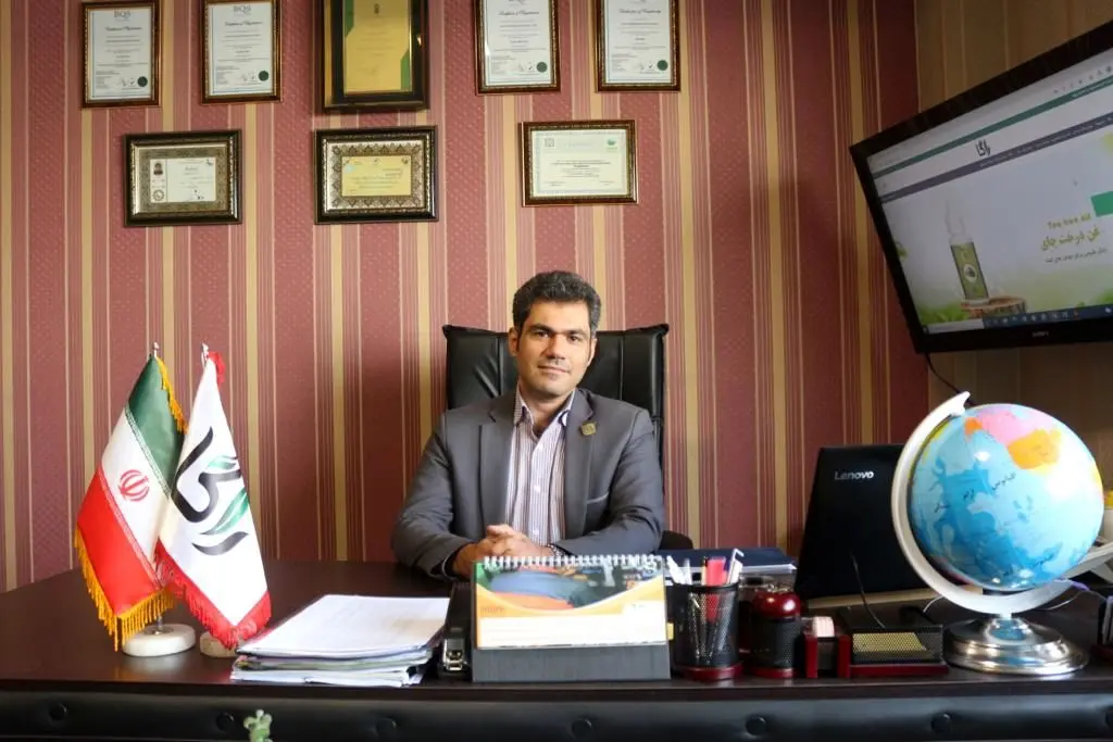 باوجود تیم نخبگان ،راگا هر ماه یک محصول جدید به بازار عرضه می کند /دریافت مجوز از غذا و دارو با عدم شفافیت و فرسایش روبروست  