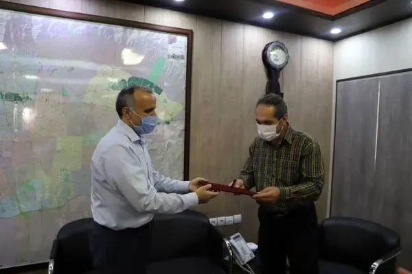 تقدیر شهردار منطقه سه از پزشکان محلات 

